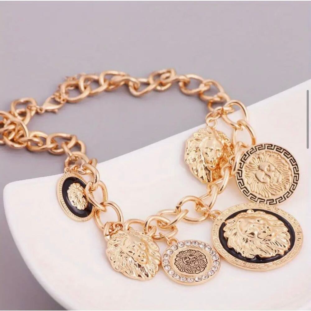 NECKLACE: Golden-Tone Lion Head Thick Chain w/Lg Alloy Pendant & Zirconias, NWOT - Picture 11 of 16